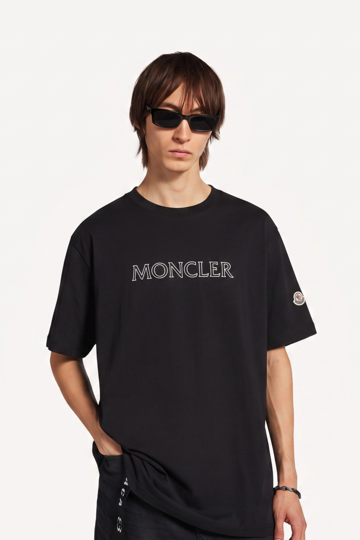 Moncler Outline Logo Black T-SHIRT