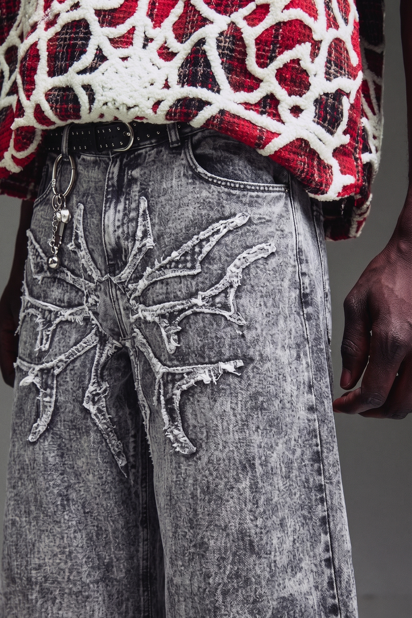 Nova Distressed Spider Gray JEAN