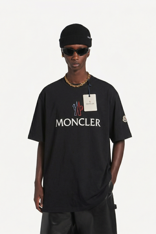 Moncler Regular Logo Black T-SHIRT